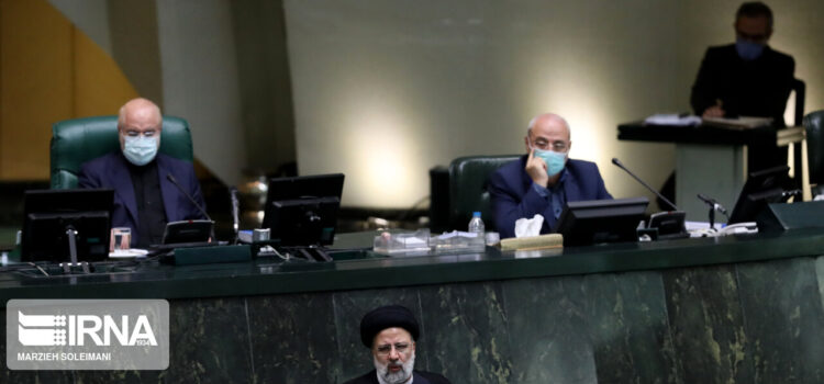 پارلمان ایران کابینه رئیسی را تایید کرد