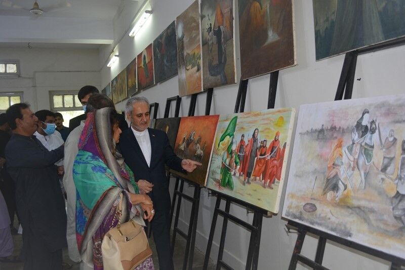 نمایشگاه نقاشی و خوشنویسی کربلا در پیشاور پاکستان برگزار شد