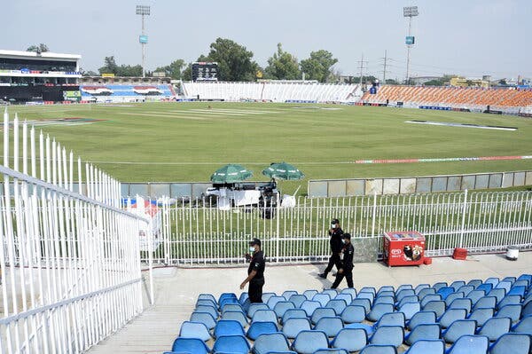 Pakistan Laments Cricket Matches Unplayed, and Blames Politics